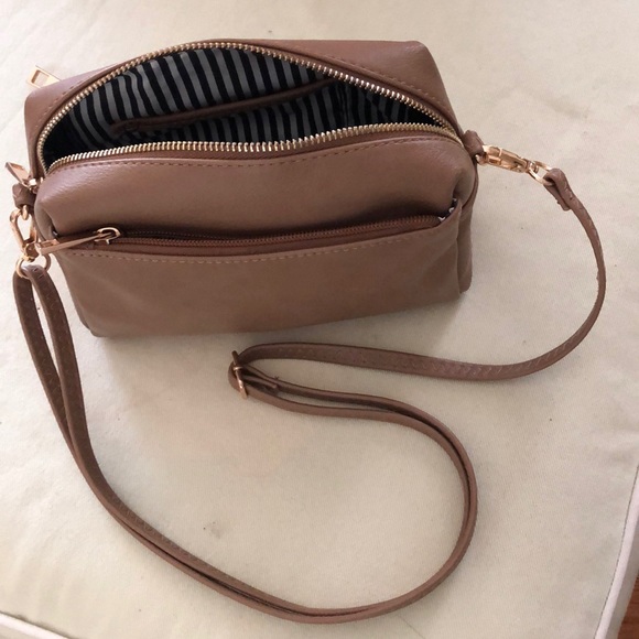 Amazon Handbags - Cute crossbody bag